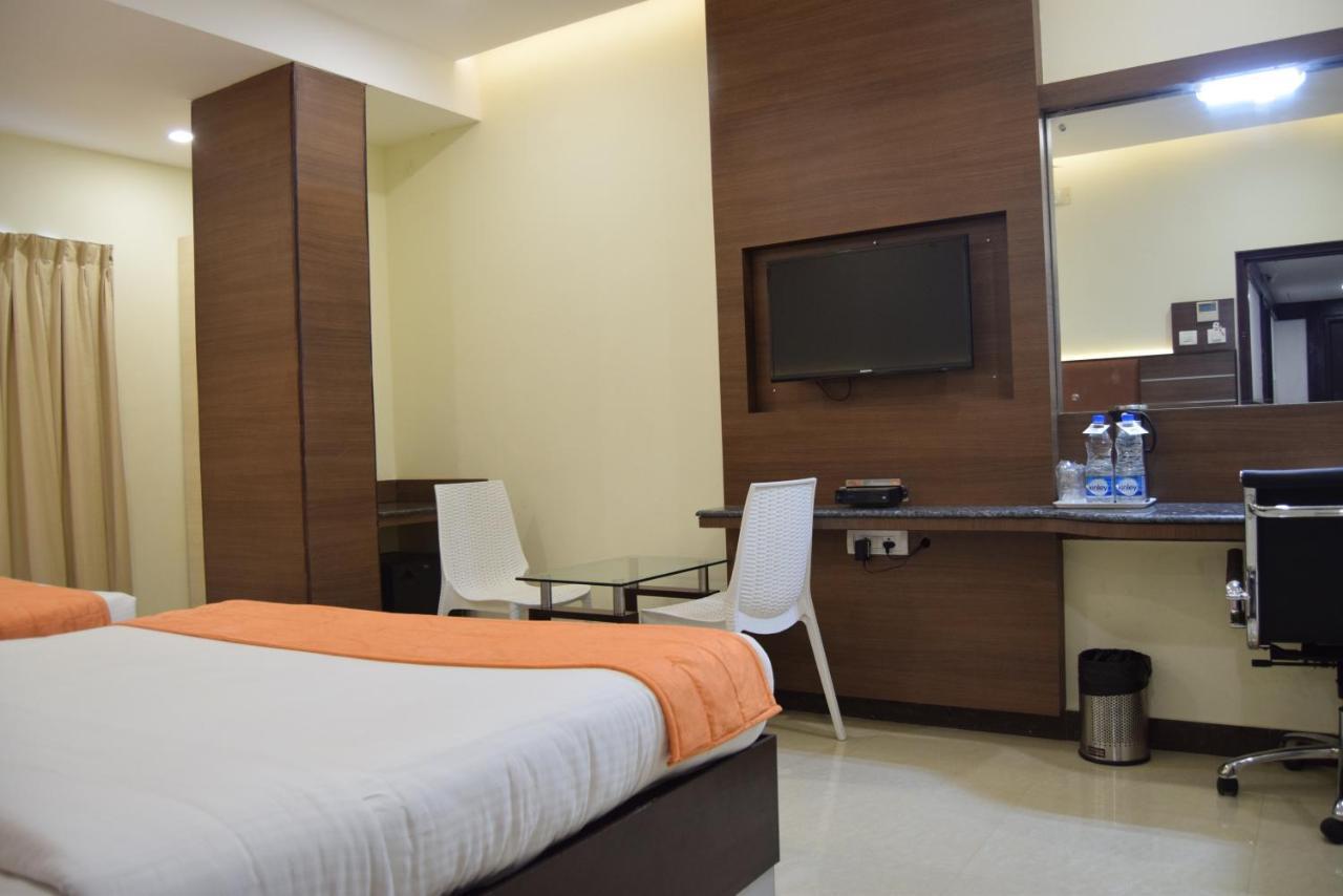 Thiviyam Airport Hotel เชนไน ภายนอก รูปภาพ
